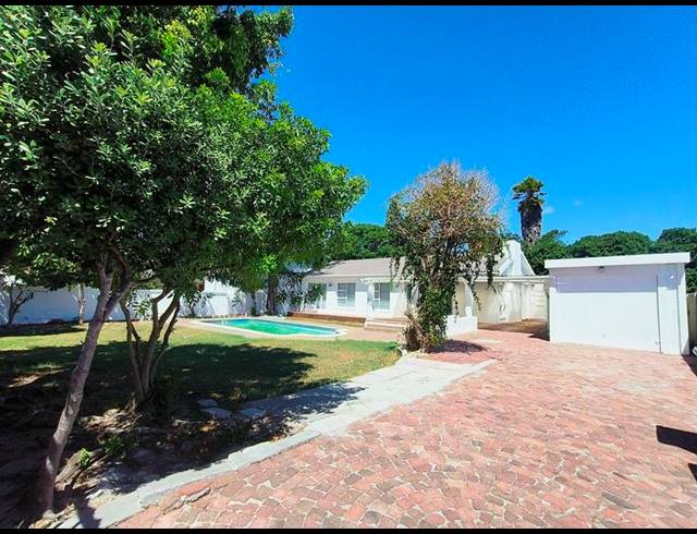 4 BEDROOM HOUSE FOR SALE IN FLAMINGO VLEI